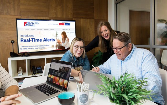 Thrive Team Legends Bank Award